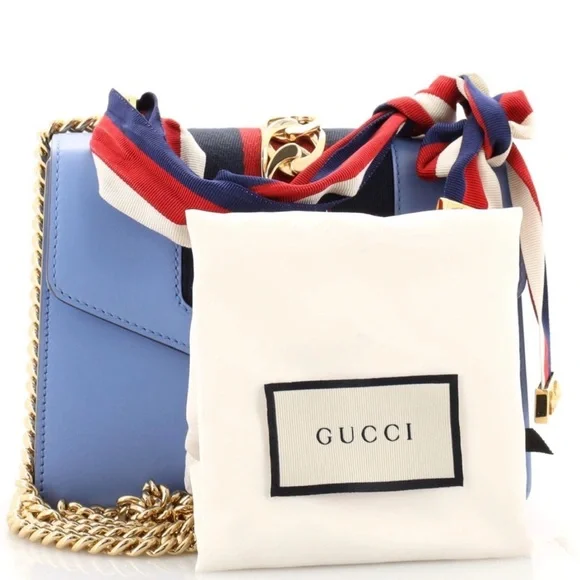 Gucci Mini Sylvie Top
Handle - Picture 4 of 5